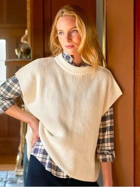 M&S Collection Cream Sleeveless Knit Sweater Vest Size Medium